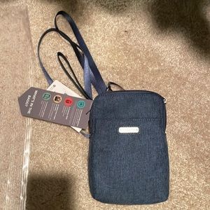Baggallini Take Two RFID Bryant Crossbody bag